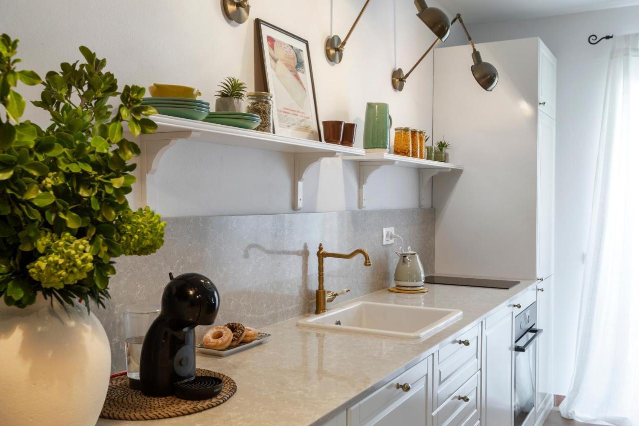 סוטיבאן Apartman Luri מראה חיצוני תמונה