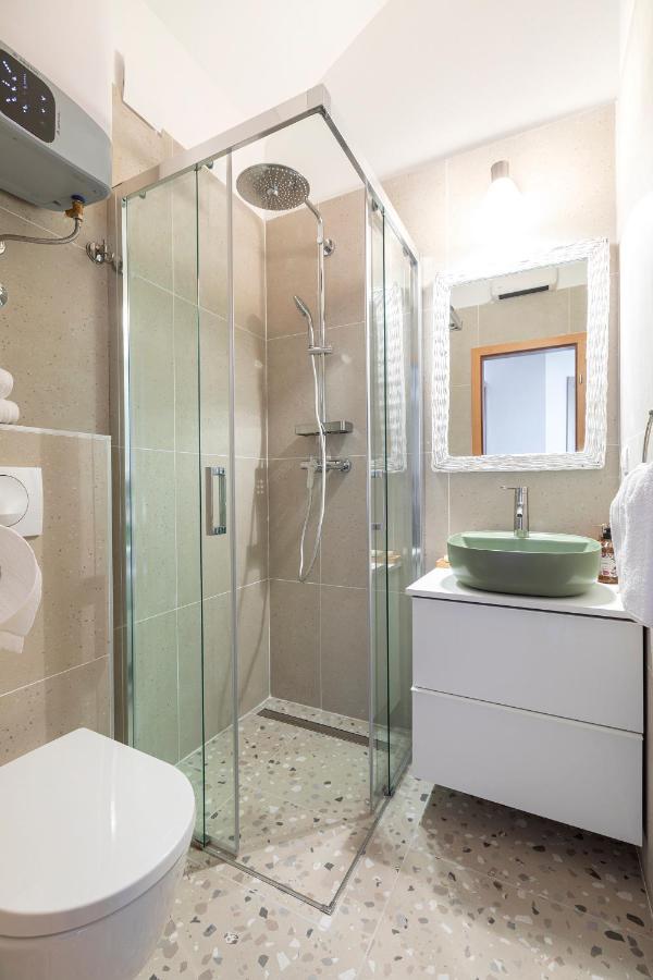 סוטיבאן Apartman Luri מראה חיצוני תמונה
